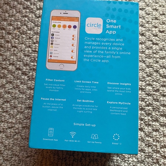 Disney+ circle device NEW - Picture 2 of 9